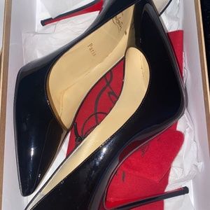 Christian Louboutin So Kate